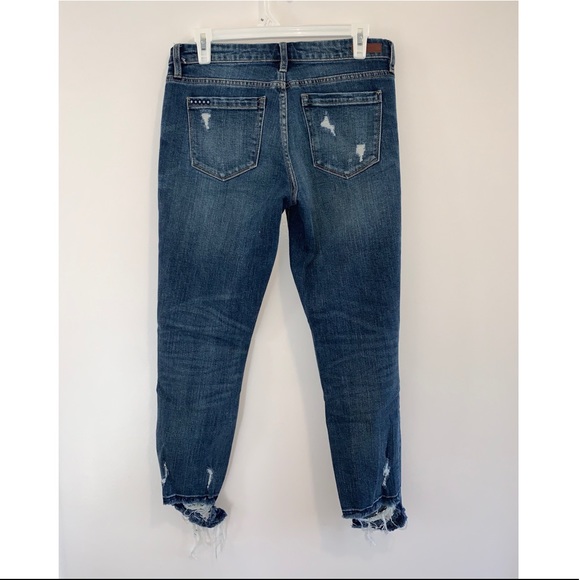 COPY - SOUTH MOON UNDER Cropped Girlfriend Jeans - Picture 5 of 15